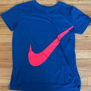 Girls Nike T-Shirt